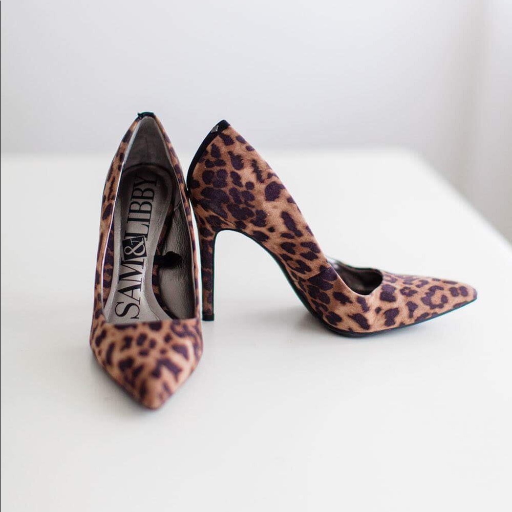 Sam & Libby cheetah heels